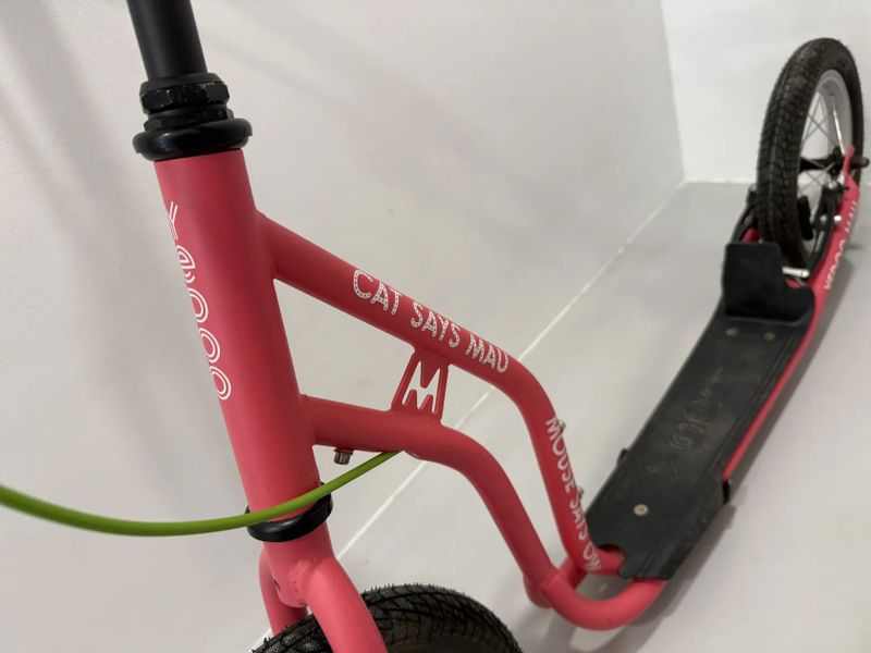 Koloběžka Yedoo Mau