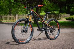 Canyon Spectral CFR 9.0 Ltd 