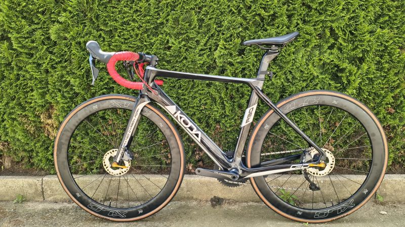 KOBA R30 vel. S, sada Ultegra R8000, karbonové kola.