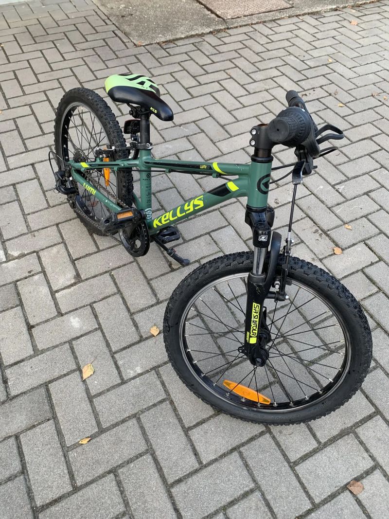 Kellys Lumi 50 green 20"