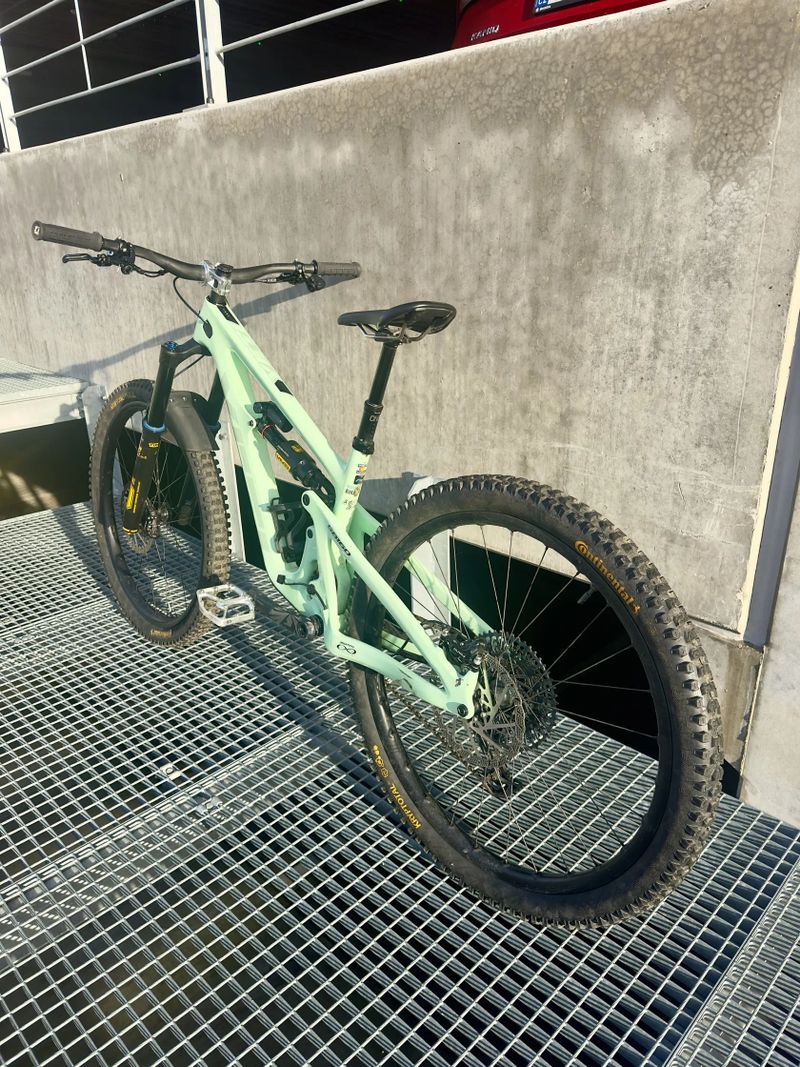 Yeti Sb160