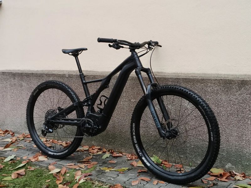 Specialized Turbo Levo vel. L (S4) roku 2021