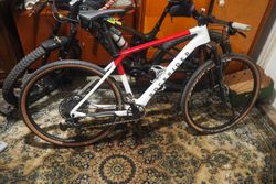 Karbonový Rockrider RACE 900 vel. L , zakázkový lak na zakázku, jediný v Evropě - TOP