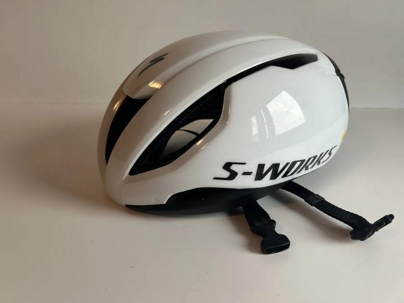 helma Specialized S-Works Evade 3 velikost M