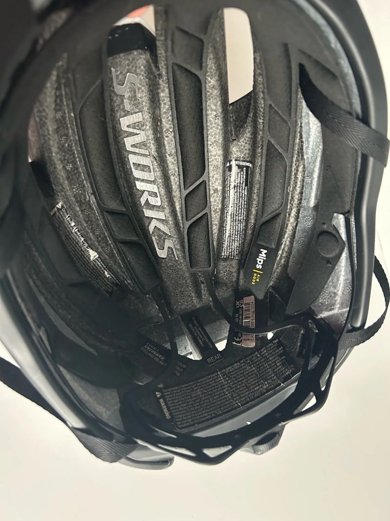 helma Specialized S-Works Evade 3 velikost M