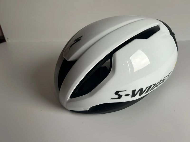 helma Specialized S-Works Evade 3 velikost M