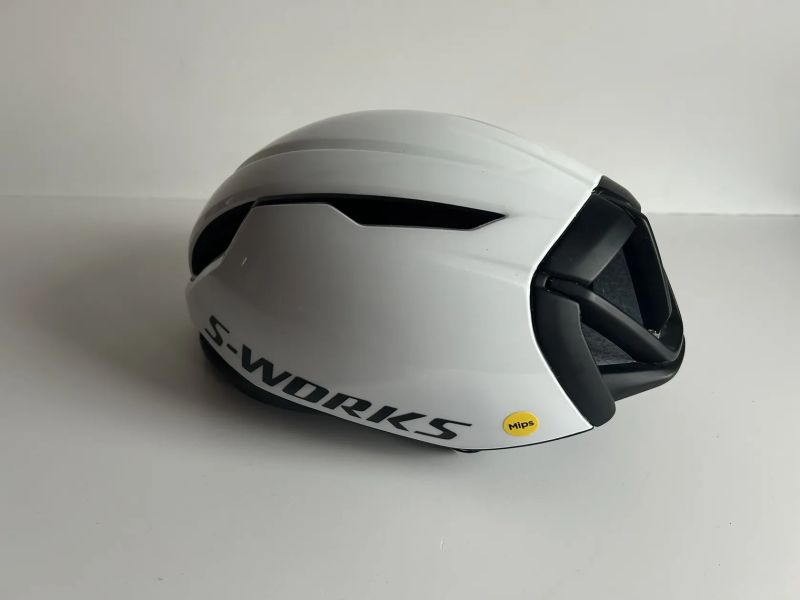 helma Specialized S-Works Evade 3 velikost M