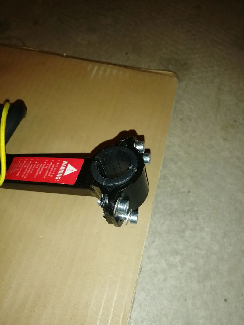 nosič na sedlovku FORCE