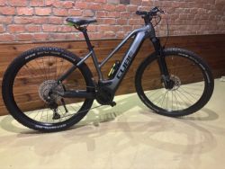 Cube Cube Reaction Pro Hybrid 625 1000 km Bosch