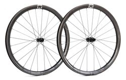 AKCE! gravel karbonové výplety DUKE Baccara WRX 36 / Baron Road SP / CX-Ray 1.330 g