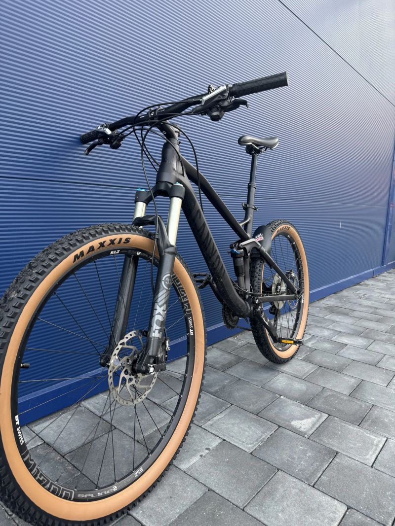 Canyon Nerve 7.0 Enduro/ Sjezdove kolo