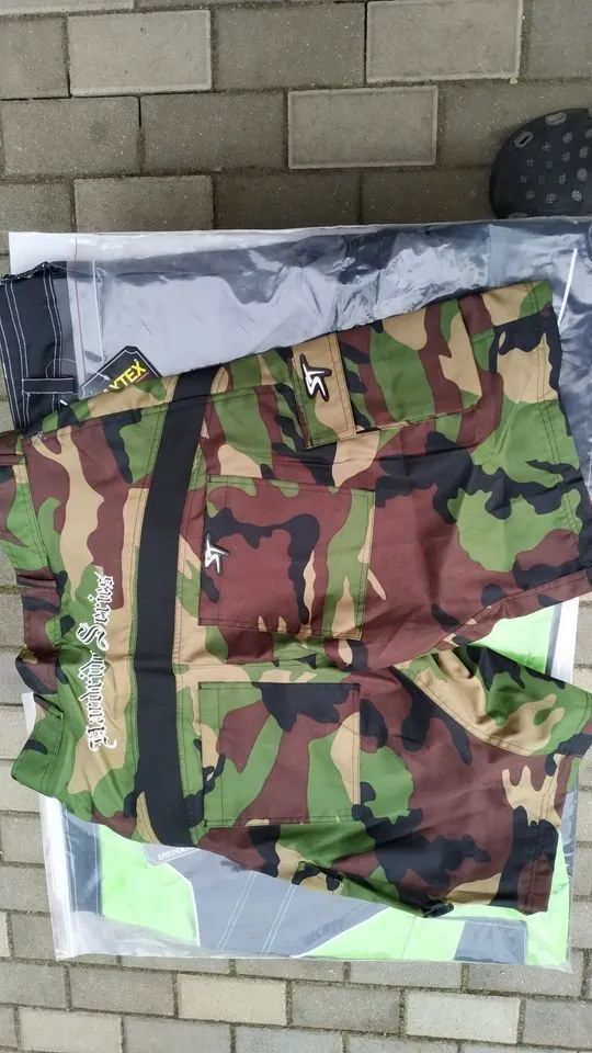 Trail kraťasy Shock Therapy Hardride - výprodej skladu