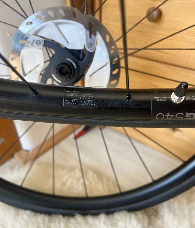 Zapletená Gravel kola DT swiss G540