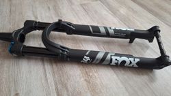 Odpružená vidlice FOX 34