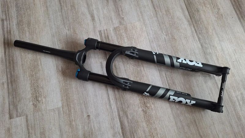 Odpružená vidlice FOX 34