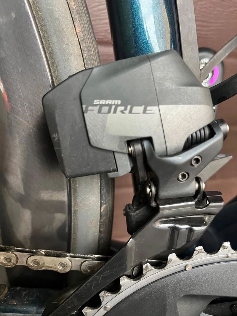 SRAM Force D1 axs