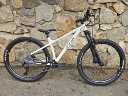 Trail hardail CTM ZEPHYR, vel. M, L (nový)