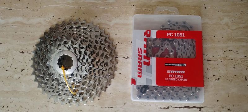 Kazeta Sram PG 1070 + řetěz Sram PC 1051