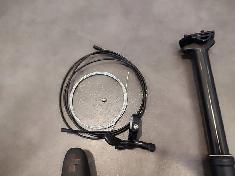 Tel. sedlovka Limotec Alpha 31,6/170mm + packeta Zdarma