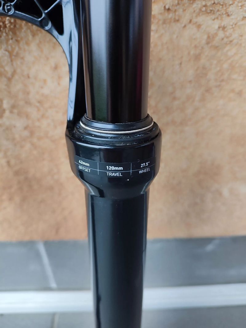 Rock Shox Judy Gold RL 120mm, 27,5" + packeta Zdarma