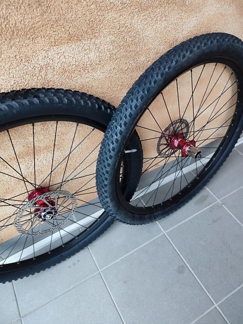 Set kolies 27,5" Novatec, Remerx WER 523 + doprava Zdarma