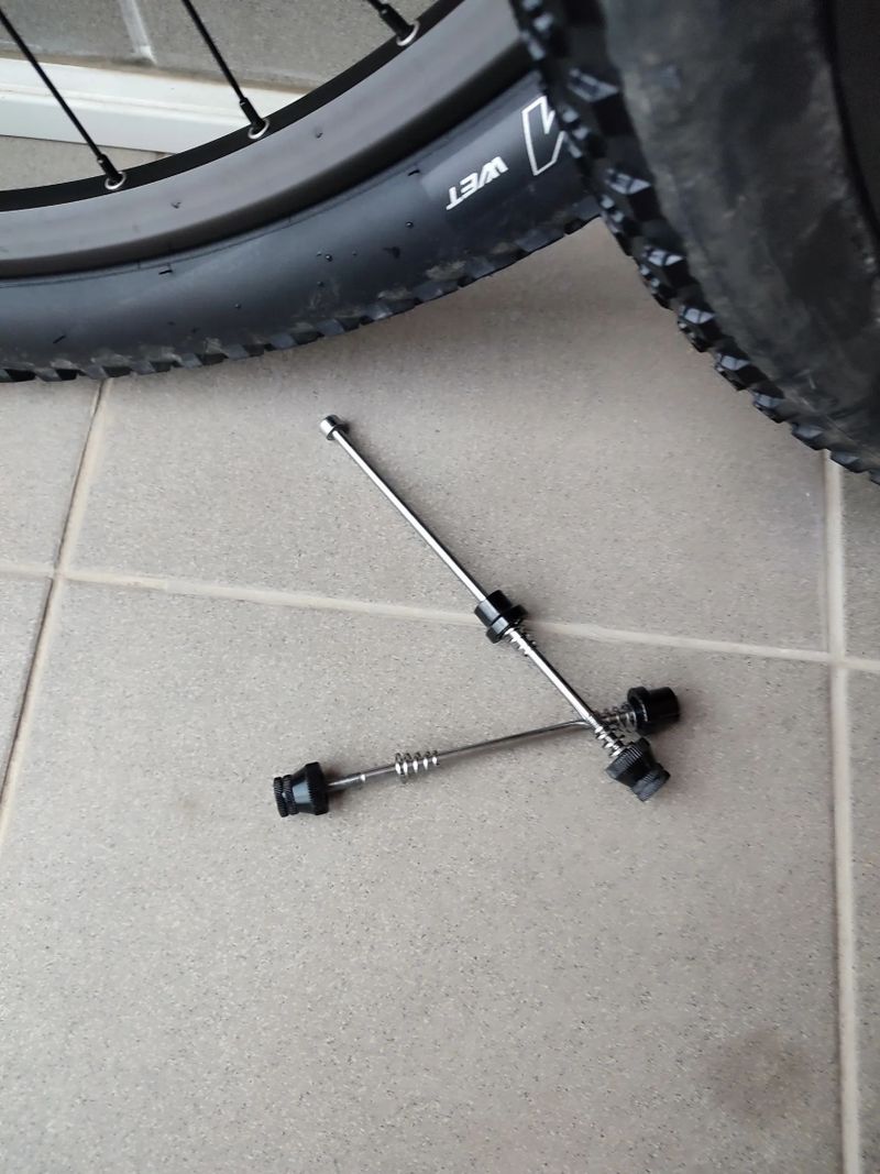 Set kolies 27,5" Novatec, Remerx WER 523 + doprava Zdarma