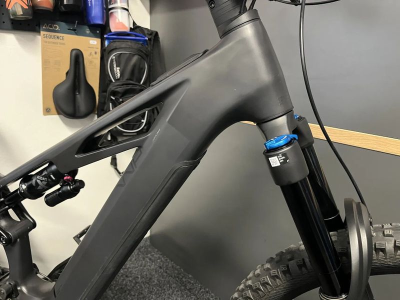 CUBE Stereo Hybrid ONE77 HPC SLX 800 vel.XL 2025 655km č.1