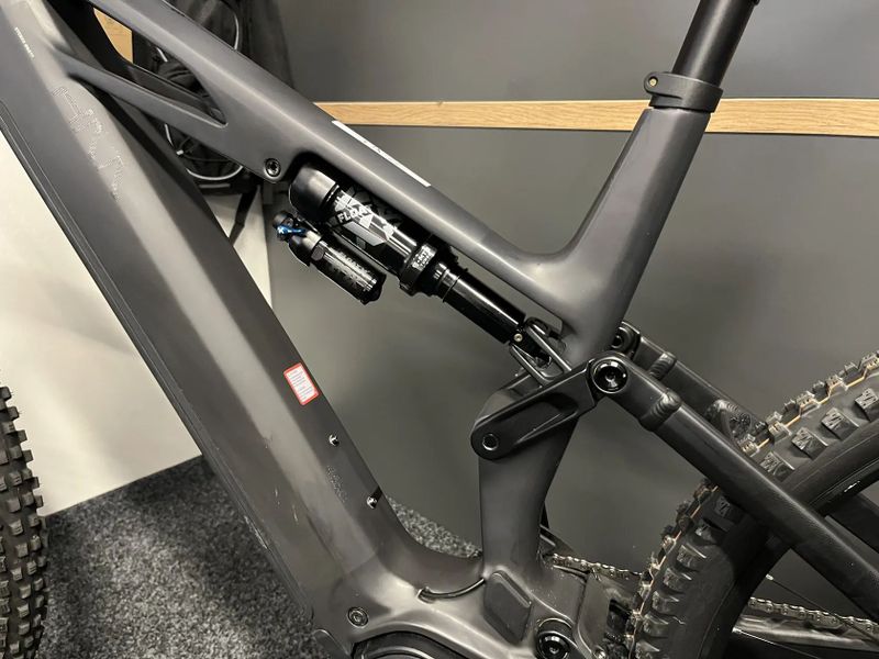 CUBE Stereo Hybrid ONE77 HPC SLX 800 vel.XL 2025 655km č.1