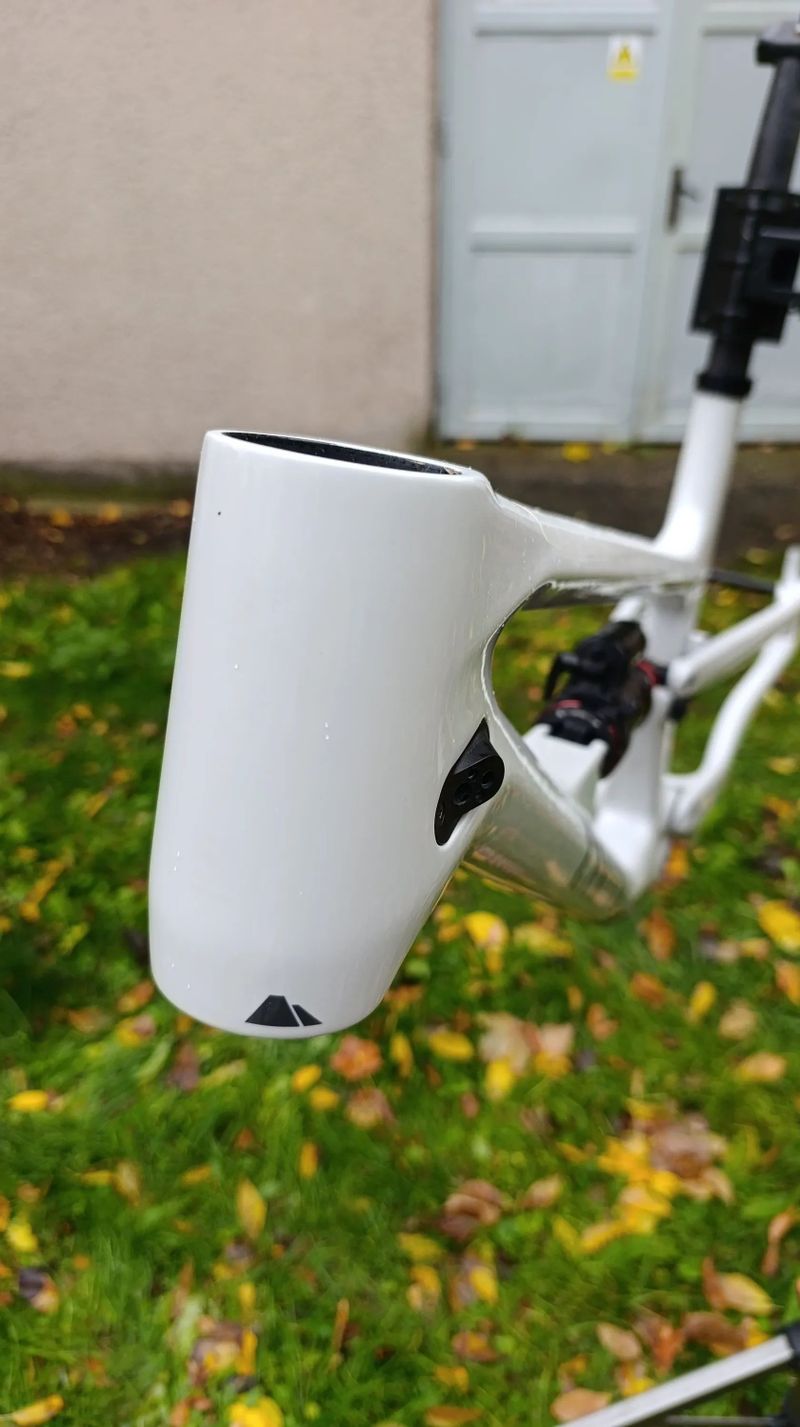 Rám Canyon Spectral CF 125 nebo 140mm, velikost L