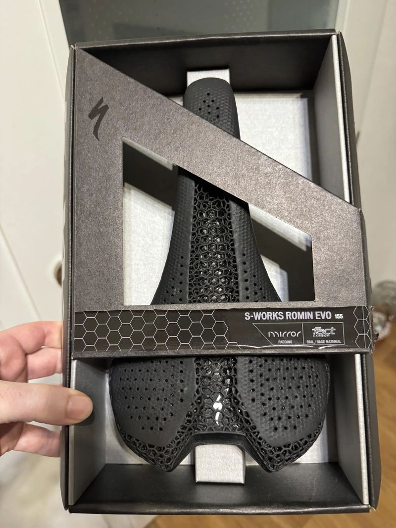 Specialized CYKLISTICKÉ SEDLO SPECIALIZED S-WORKS ROMIN EVO MIRROR 155