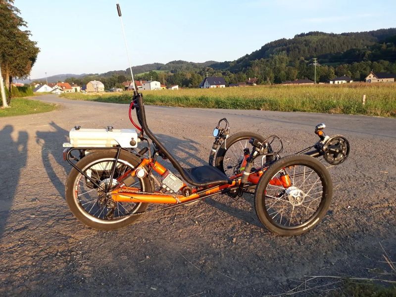 ELEKTRICKÁ LEHO ROJKOLKA AZUB