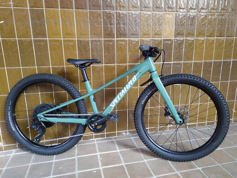 Specialized RIPROCK 24