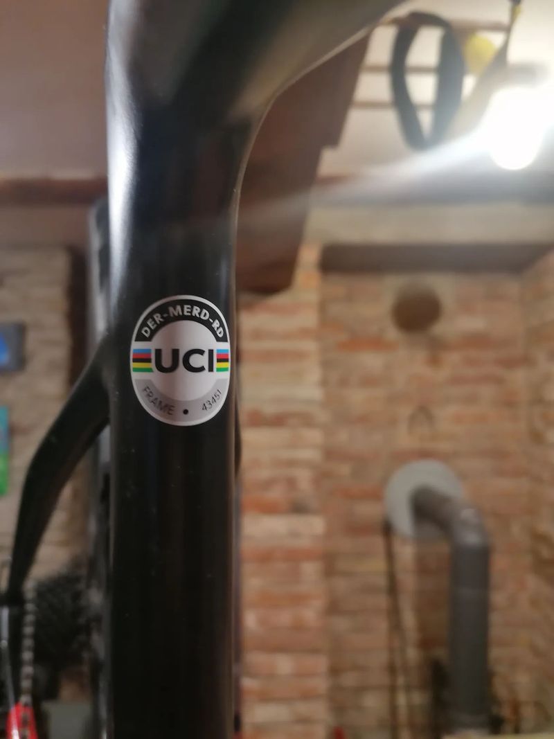 De Rosa MERAK - Cofidis WT, raketa (2 pary kol, 3x kazeta, 2x prevodniky)