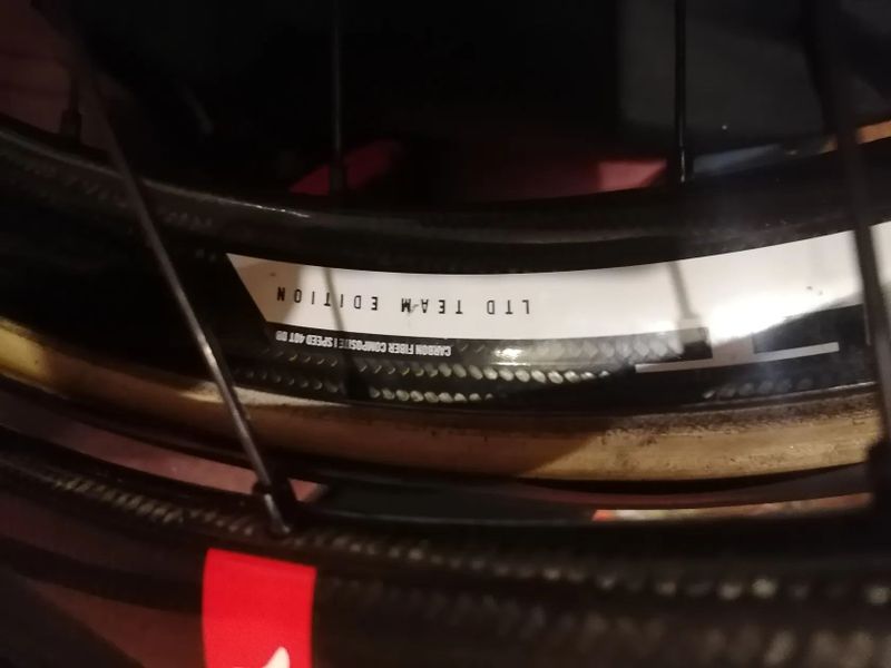 De Rosa MERAK - Cofidis WT, raketa (2 pary kol, 3x kazeta, 2x prevodniky)