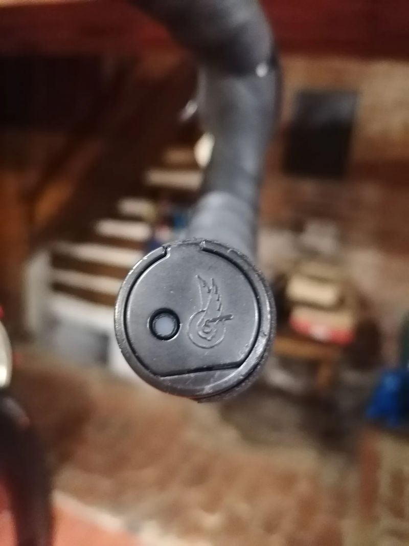 De Rosa MERAK - Cofidis WT, raketa (2 pary kol, 3x kazeta, 2x prevodniky)