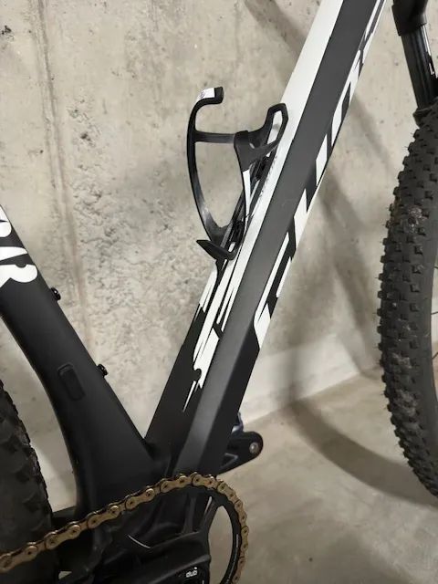 Ghost Lector 3.9 LC night black/star white, vel. L Použité