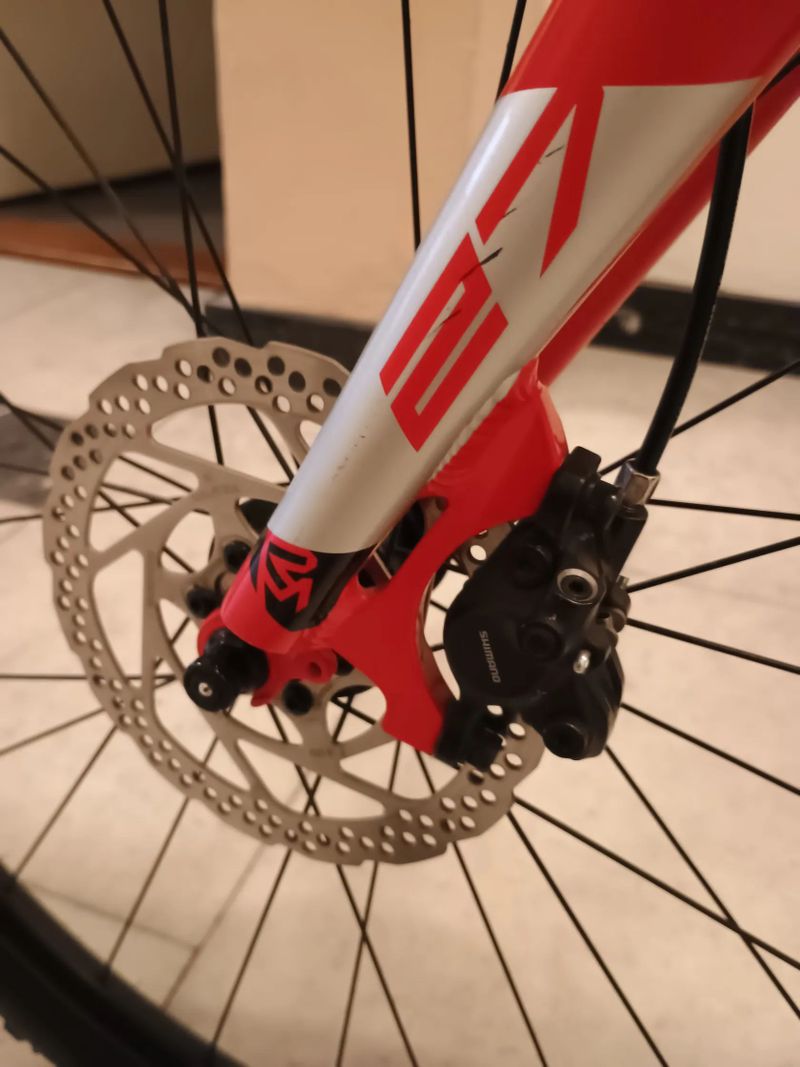 Rock Machine Thunder 27 ltd