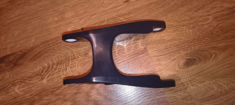 Prodám VAHADLO TREK SLASH GEN 5