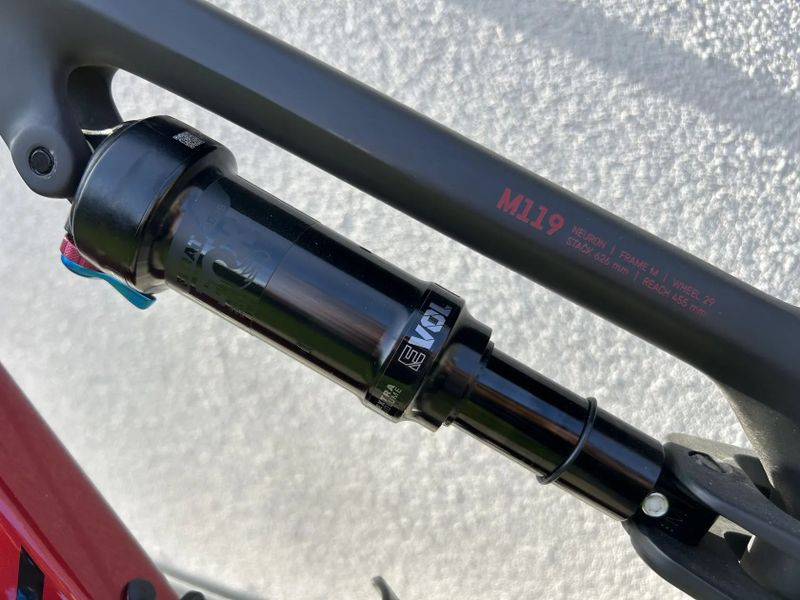 Canyon Neuron CF 8 (2024)