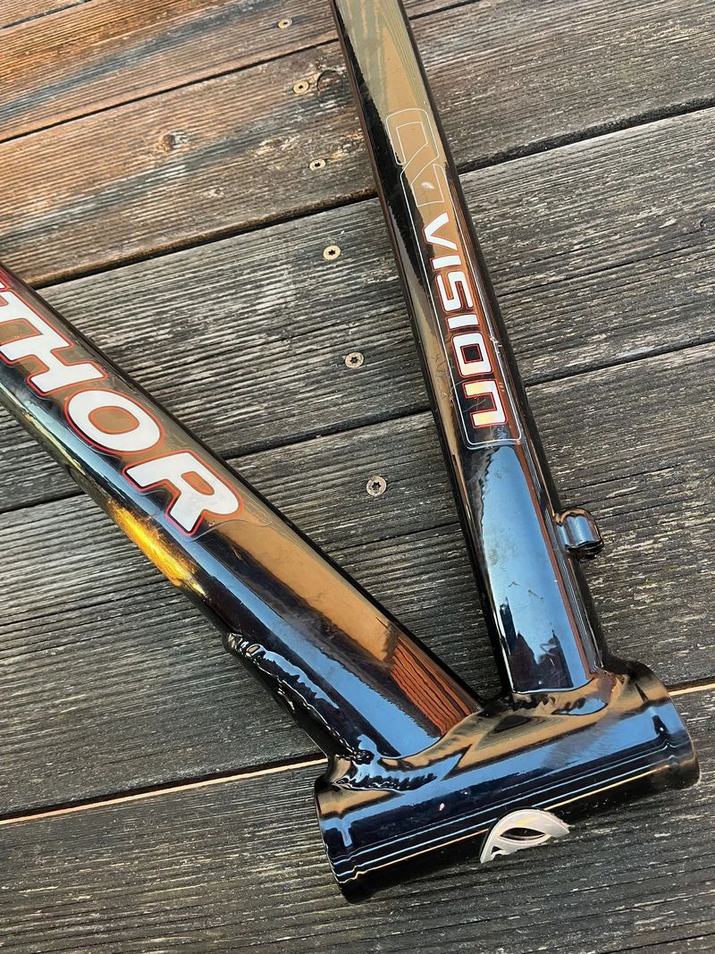 Rám Author Vision 2002 19palců Columbus Zona MTB retro