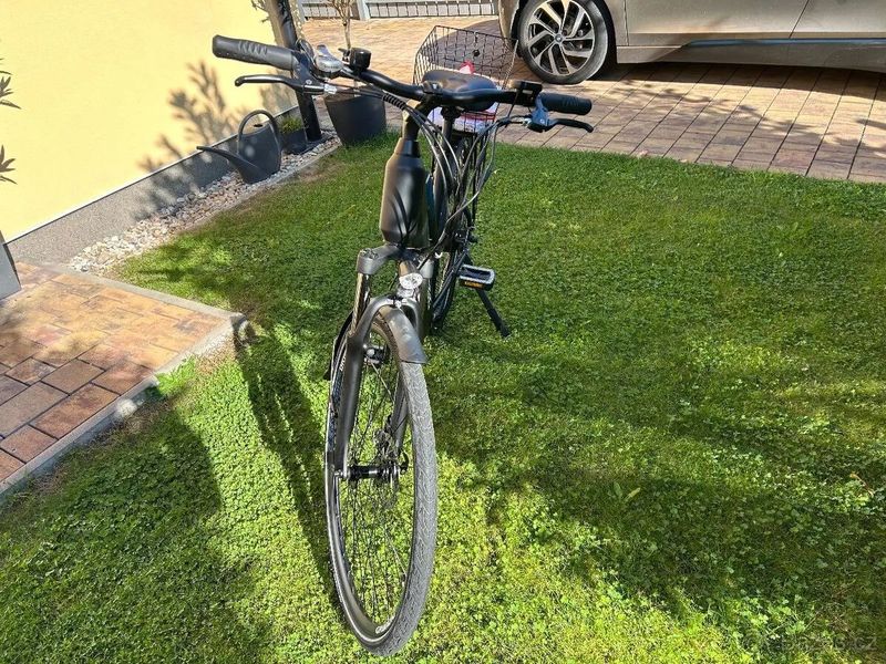 nové trekingové / městské elektrokolo Grundig ETB2800 250W, baterie Samsung 36V 14,7AH, dojezd 110km