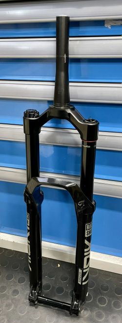 Rock Shox Lyrik Ultimate Charger 3 RC2 W/ButterCups 160mm