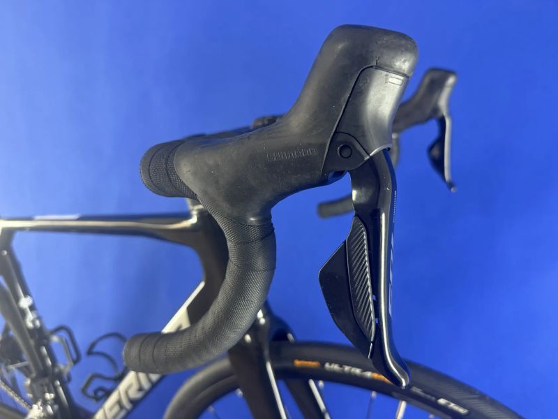 Rozvoz po ČR - Merida - Scultura Di2 elektrické řaz. 2x12 - vel. M pro 175-181cm (kolo č.64)