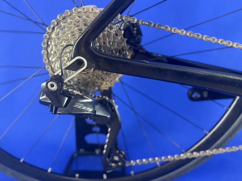 Rozvoz po ČR - Merida - Scultura Di2 elektrické řaz. 2x12 - vel. M pro 175-181cm (kolo č.65)