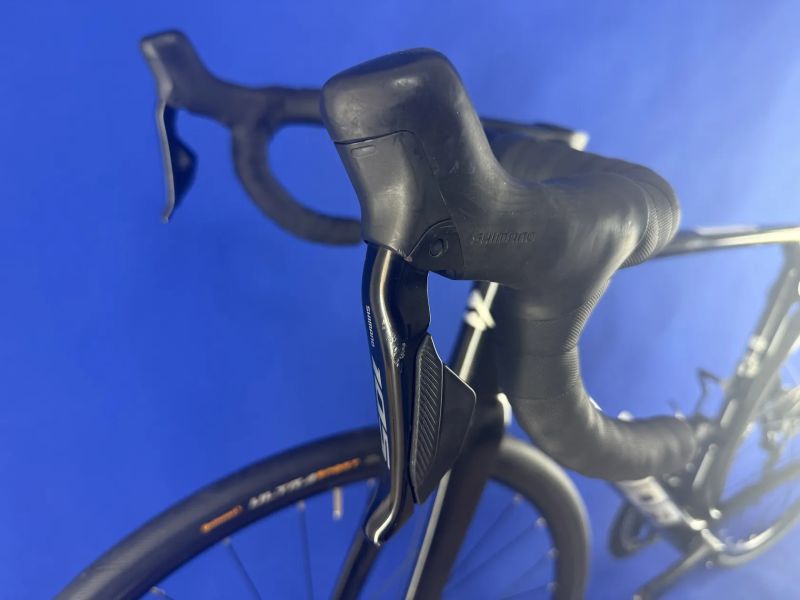 Rozvoz po ČR - Merida - Scultura Di2 elektrické řaz. 2x12 - vel. M pro 175-181cm (kolo č.65)