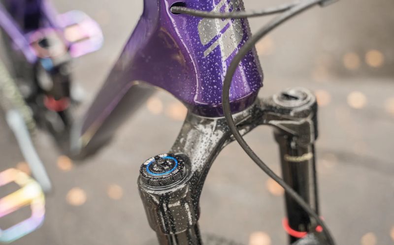 2024 ZÁNOVNÍ GT SENSOR CARBON PRO