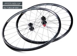 Cyklokrosová - Silniční kola Německého mistra.