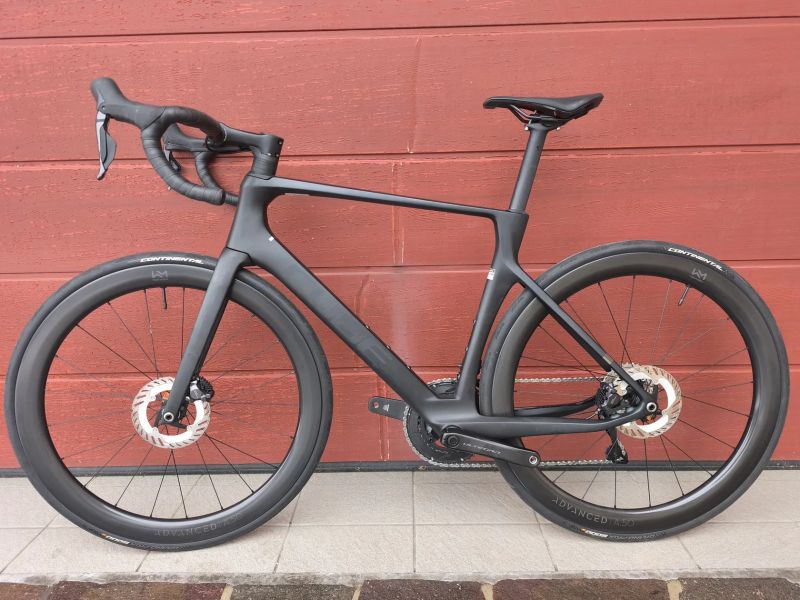 Cube Agree C:62 Pro, ultegra di2, karbonová kola - velikost 56 