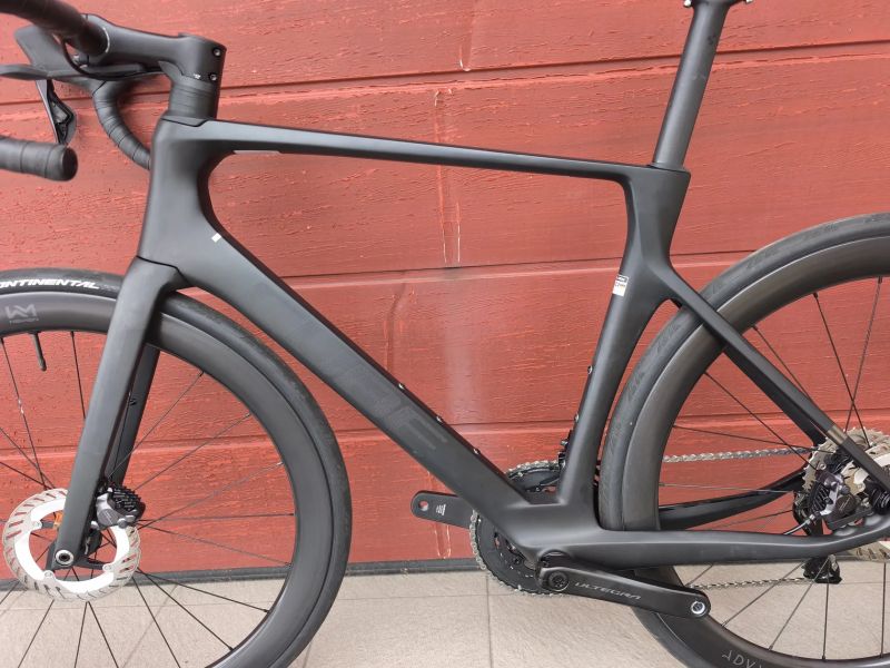 Cube Agree C:62 Pro, ultegra di2, karbonová kola - velikost 56 