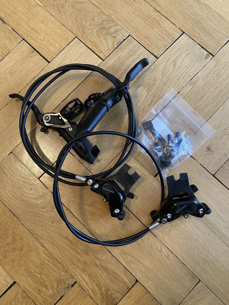 Kotoučové brzdy SRAM Code Silver Stealth, nové, sundané z nového kola